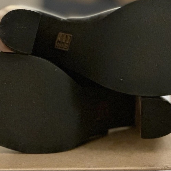 Audrey Brooke Black Leather Slingback Sandal Wood Heel Peep Toe Women's 9.0 - Picture 8 of 8